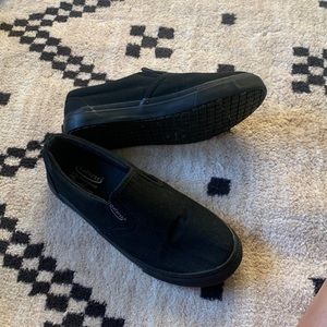 Non slip shoes